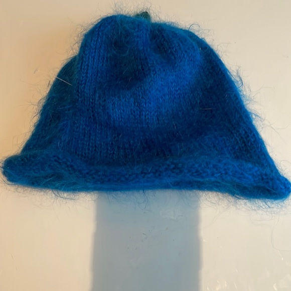 Handmade knit winter hat one size fits most mohair blue green girls women’s main image 4